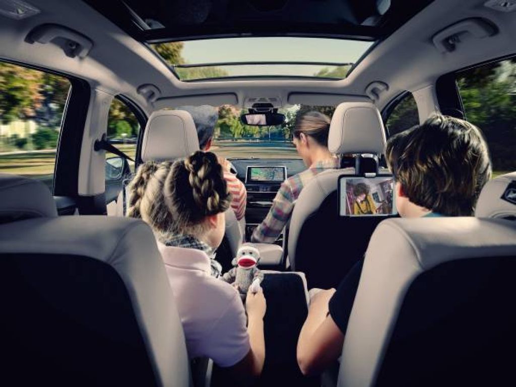 BMW Seria 2 Gran Tourer - Imagine 13