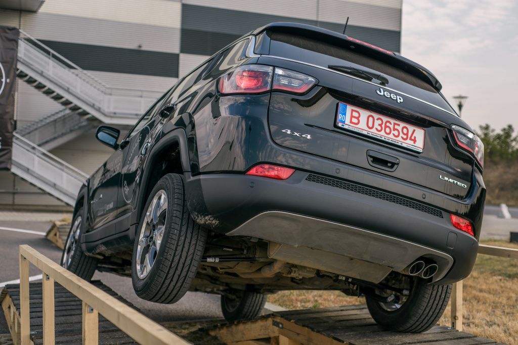 Jeep Compass - Imagine 2