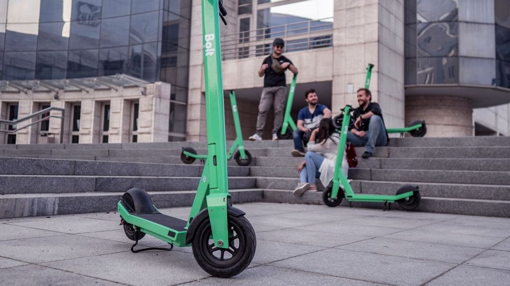 Bolt reduce cu o treime preţul pentru utilizarea trotinetelor electrice în Bucureşti