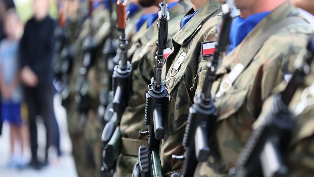 Ministrul polonez al apărării a declarat că țara sa trebuie să se pregătească pentru un conflict cu Rusia