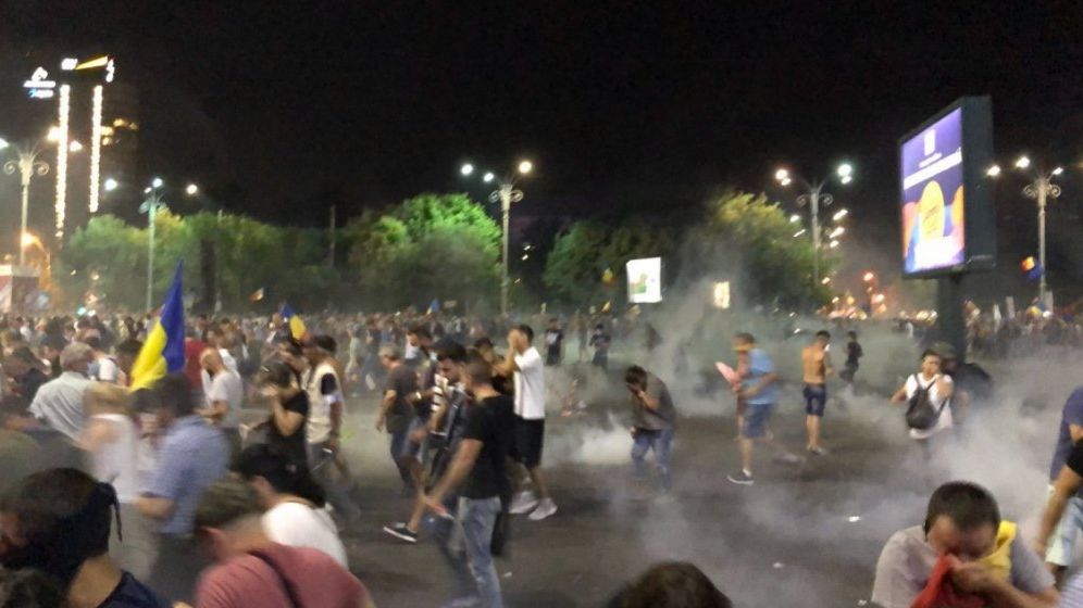 Jandarmeria Romana cumpara 25 de masti contra gazelor