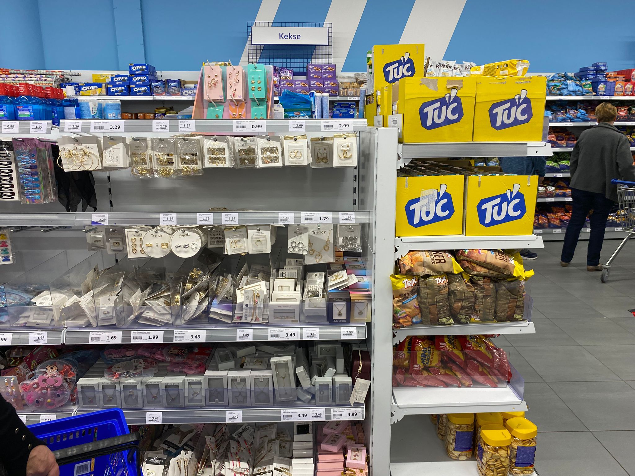 FOTO&nbsp; Cum arată noul lanț olandez de magazine Action care urmează să intre pe piața din România - Poza 1