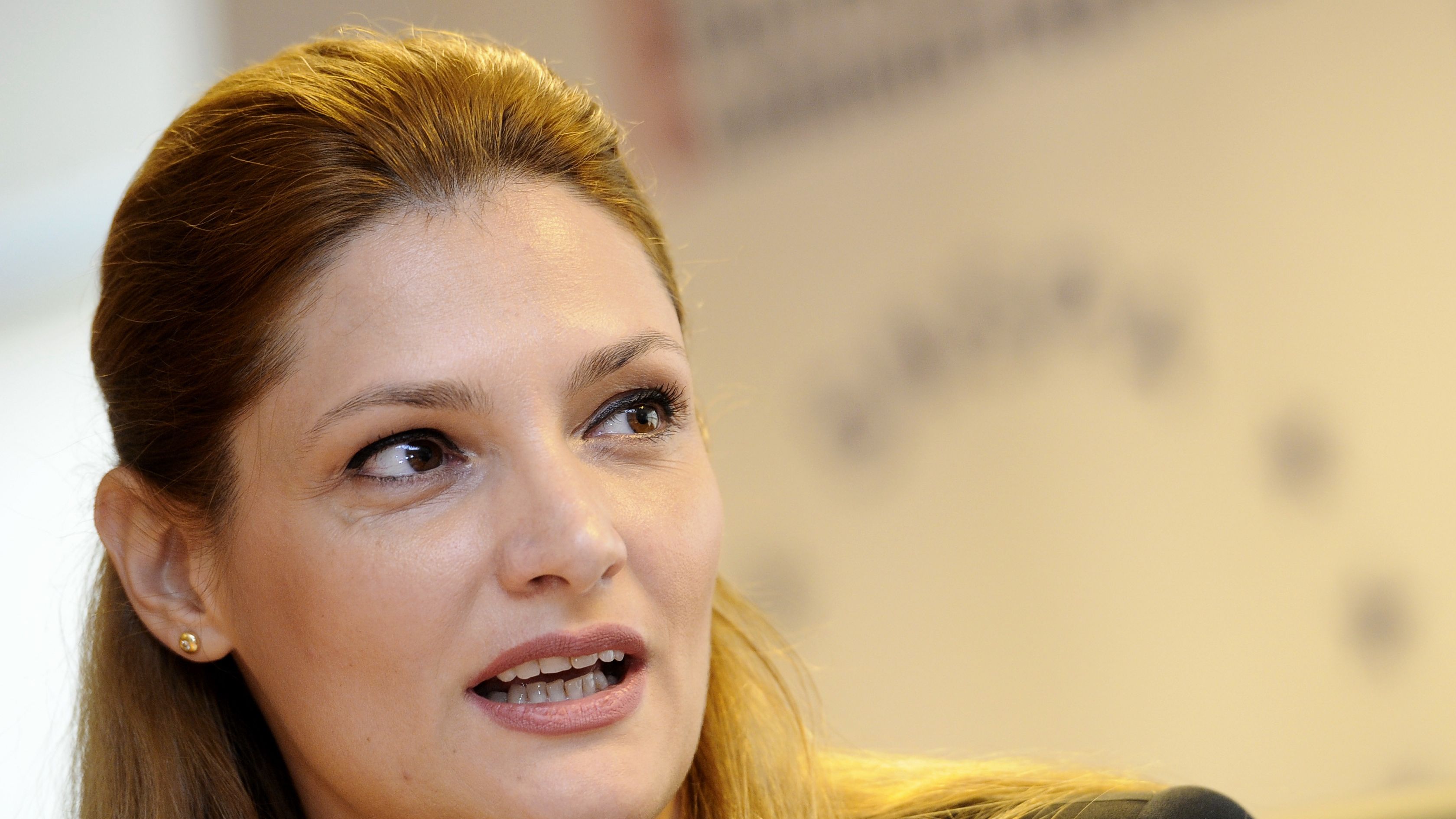 Averea nedeclarata a Ramonei Manescu, unul dintre cei mai longevivi eurodeputati romani