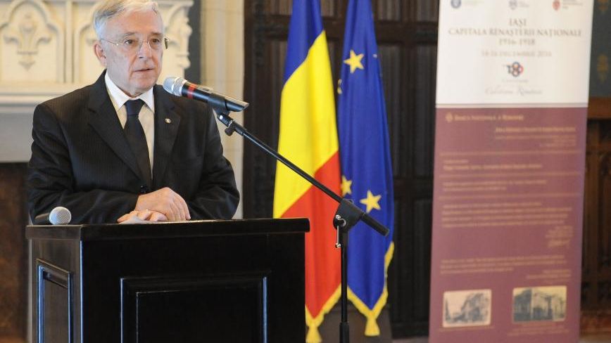 Isarescu: Disparitatile regionale s-au adancit: avem poli de dezvoltare peste media UE, dar si zone de saracie cronicizata