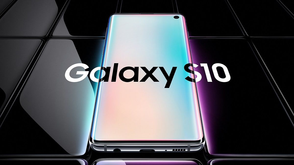 Samsung prezinta Galaxy S10: ecran mai mare si mai multe camere