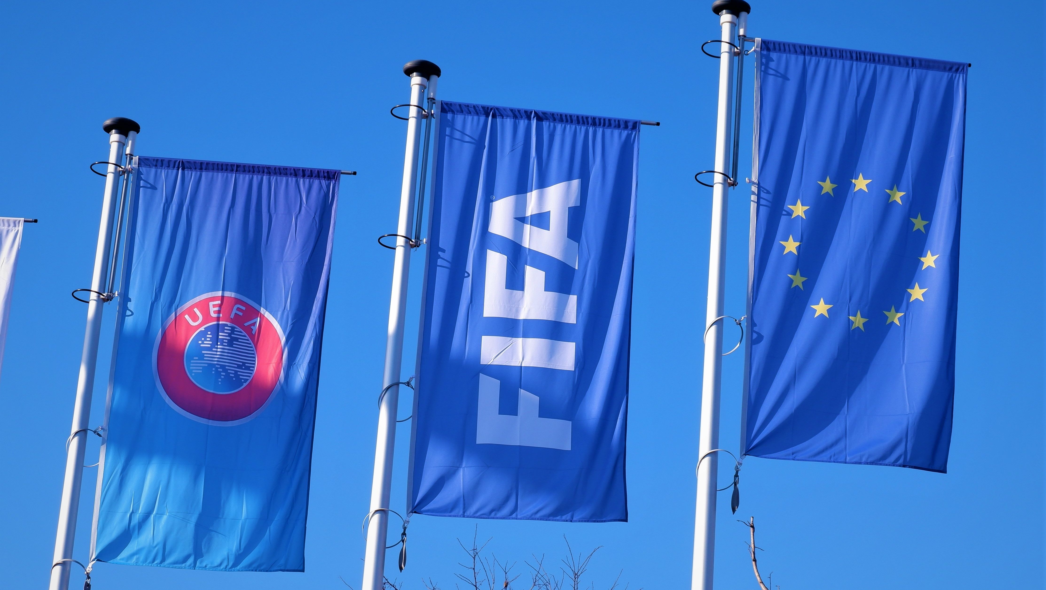 UEFA vrea să boicoteze Cupa Mondială de fotbal după ce FIFA a decis să o privatizeze. Un apropiat al lui Trump ar profita