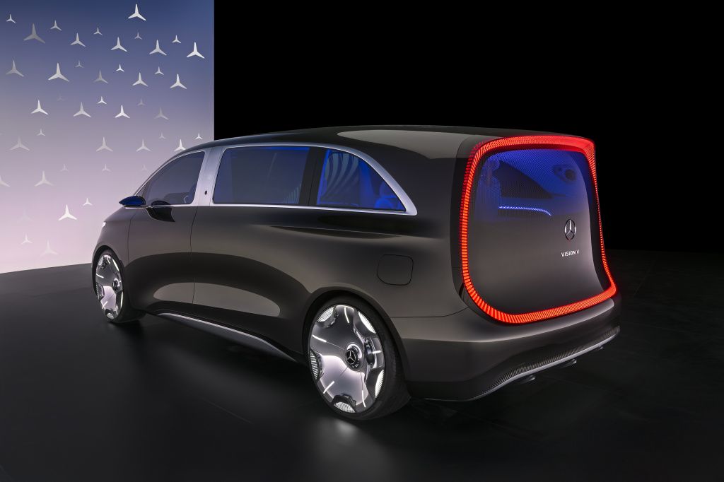 Lux, eleganță și tehnologie fără frână: Mercedes Benz dă startul unei noi ere premium în co - Imagine 7