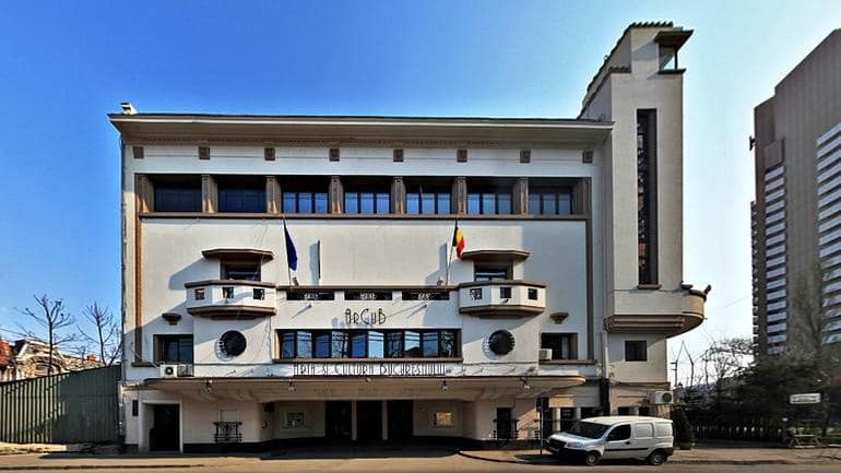 Nicușor Dan anunță că va renova Blocul Scala şi Teatrul Stela Popescu, două clădiri simbolice din București