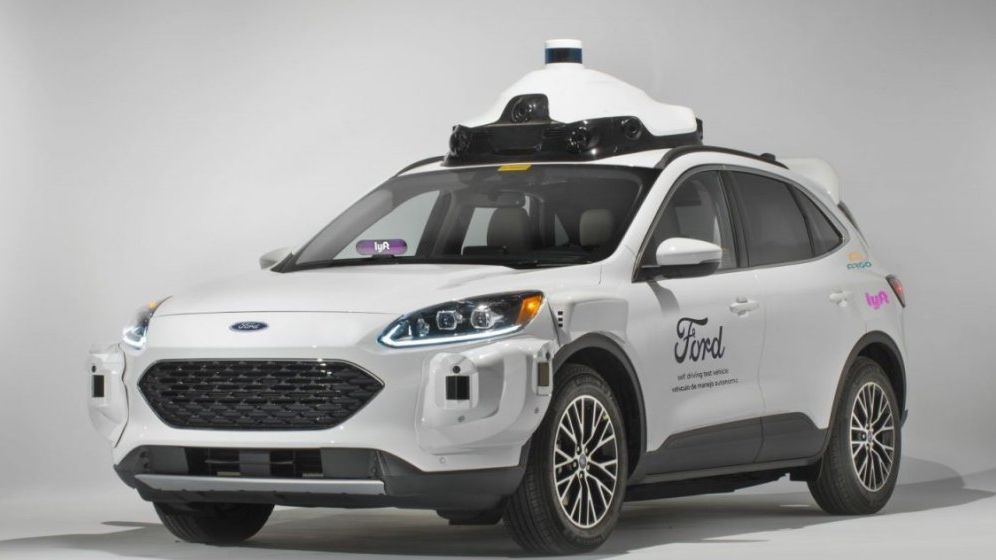 Ford își lansează propria subsidiară pentru a dezvolta mașini care se conduc singure