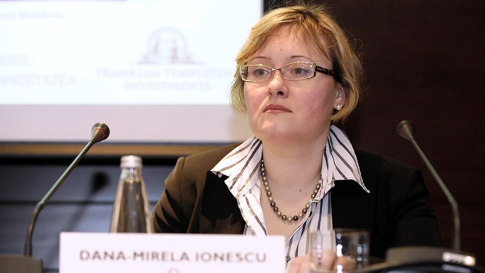 Mirela Ionescu, inlocuita de George Mucibabici Jr. la Raiffeisen Investment Banking