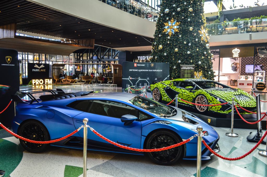 GALERIE FOTO | Replică de Lamborghini făcută din 400.000 de piese Lego - Imagine 16