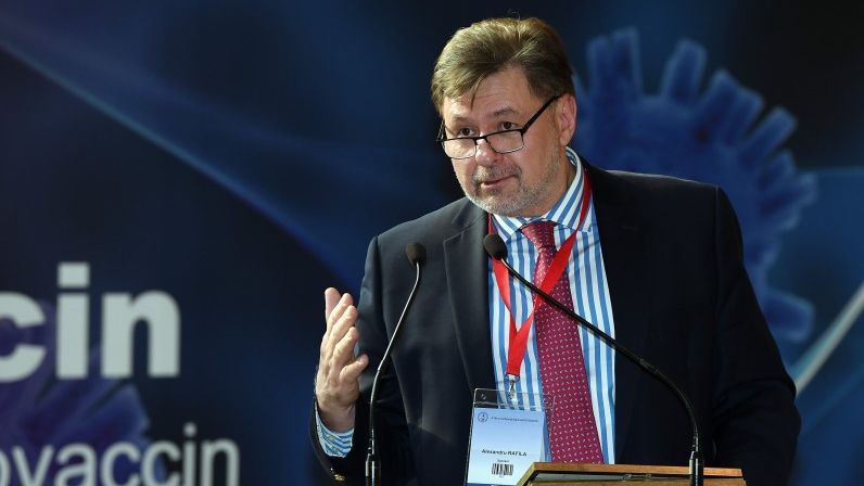 Alexandru Rafila estimează 800.000 de infectări în valul 5