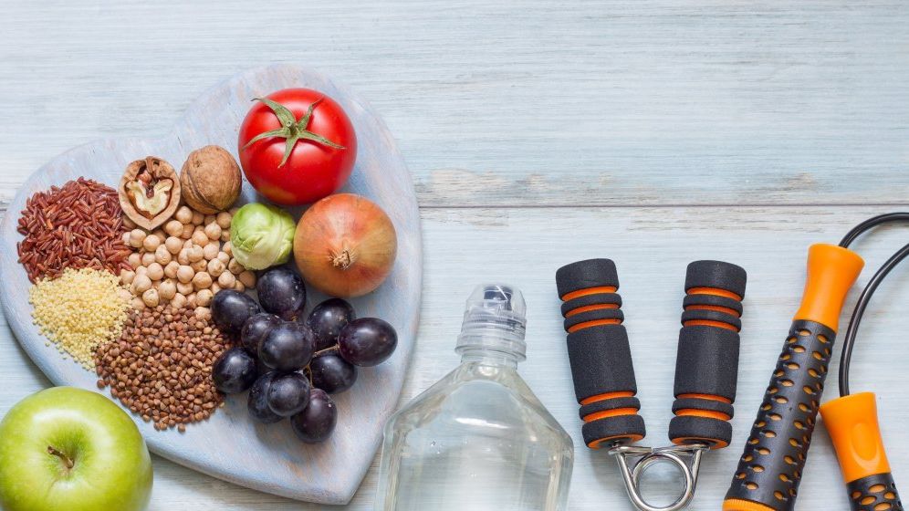 Sondaj: Aproape 2 din 10 români consideră că postul este cea mai bună formă de dietă