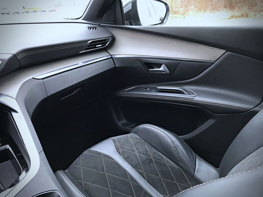 Peugeot 5008 - Imagine 24