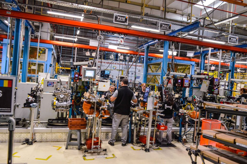 [FOTO] Care sunt secretele noului motor hibrid dezvoltat integral în România și folosit de Dacia - Imagine 7