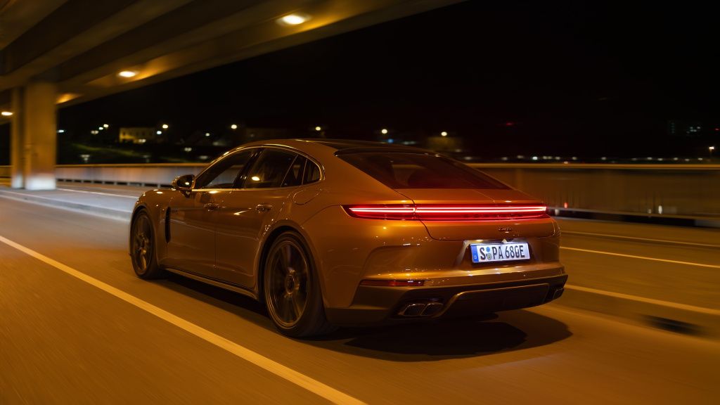 GALERIE FOTO | Porsche a prezentat noua generație Panamera - Imagine 13