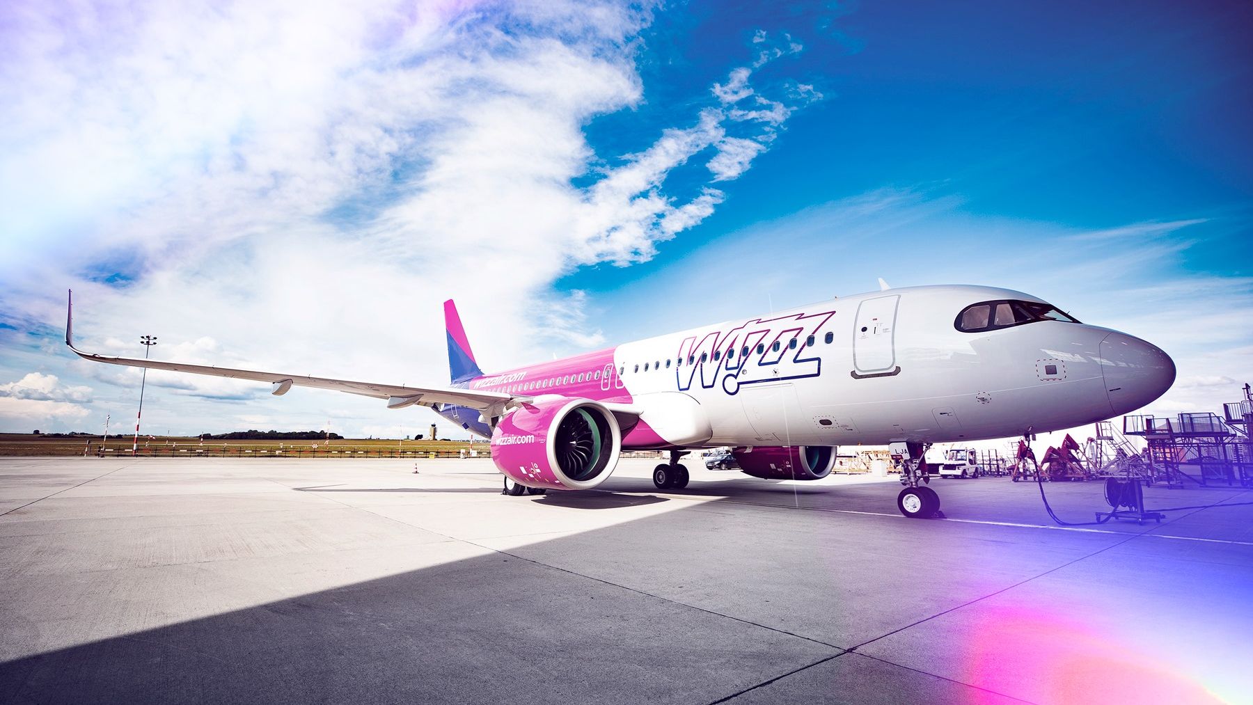 WizzAir suspendă, din 14 martie, toate zborurile către și dinspre Chișinău