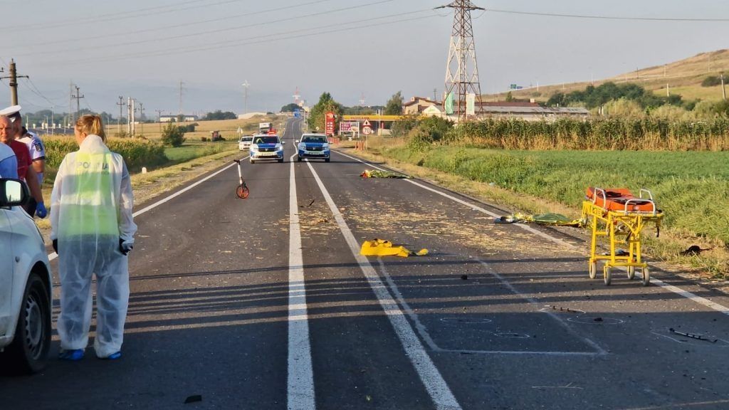 Tragedia din 2 Mai s-a repetat în Alba: Un tânăr băut a lovit cu mașina 6 persoane, 3 au decedat