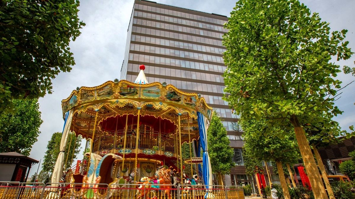 (P) Compania IULIUS investeste 8,7 milioane de euro in parcul din proiectul mixt Iulius Town Timisoara