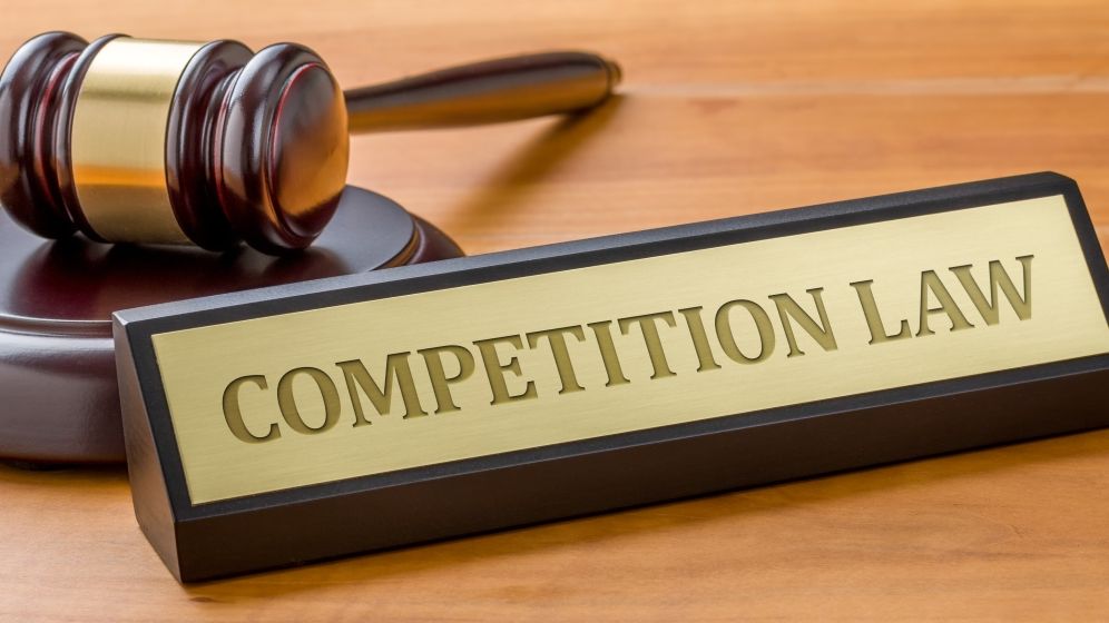 Investigatie RCA: O companie ar fi recunoscut existenta unui "cartel" in ancheta desfasurata de Consiliul Concurentei. Ceilalti asiguratori o acuza de oportunism