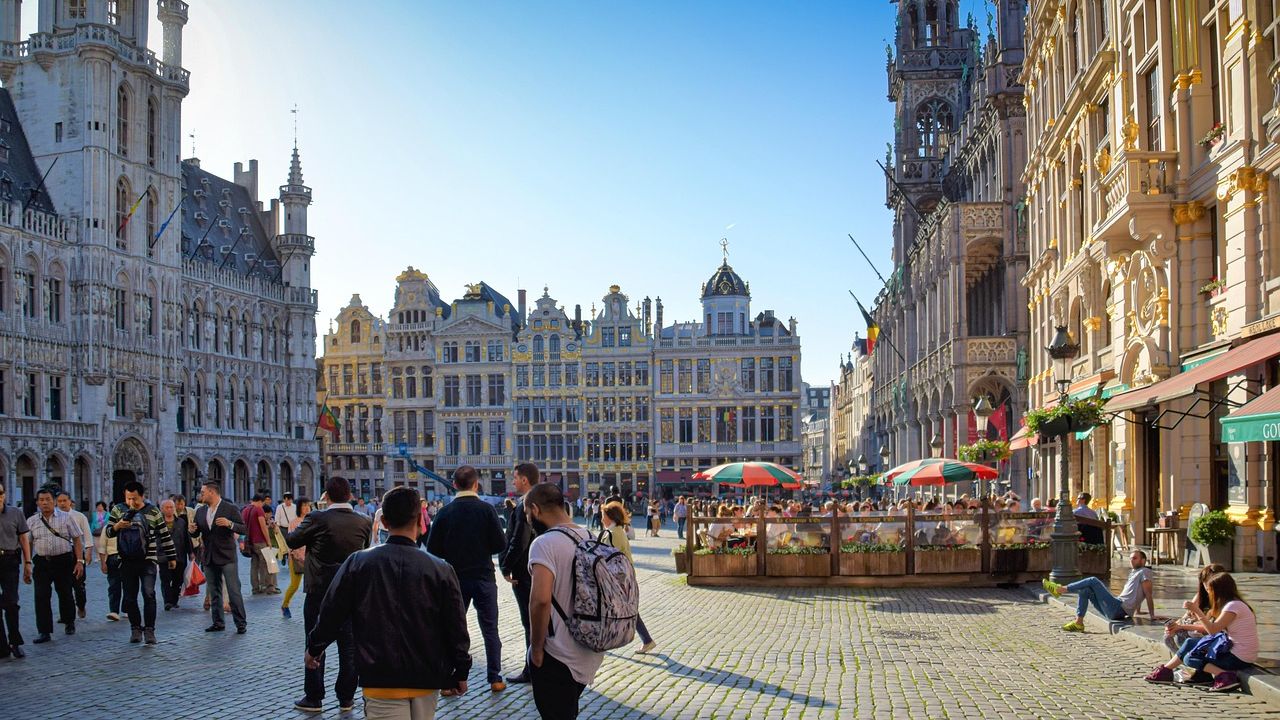 Belgia va avea un nou cod penal: echipe de soldați ar putea patrula în ”zonele sensibile”