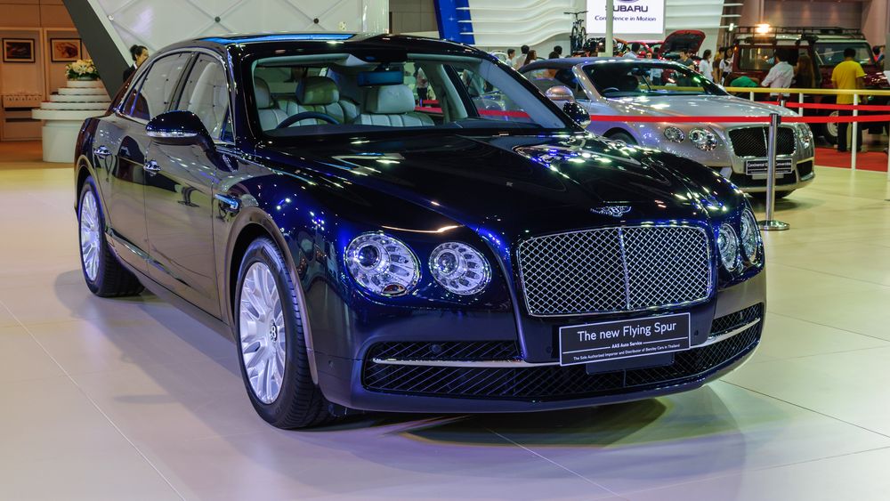 Un exemplar Bentley Flying Spur vandut cu 700.000 de euro