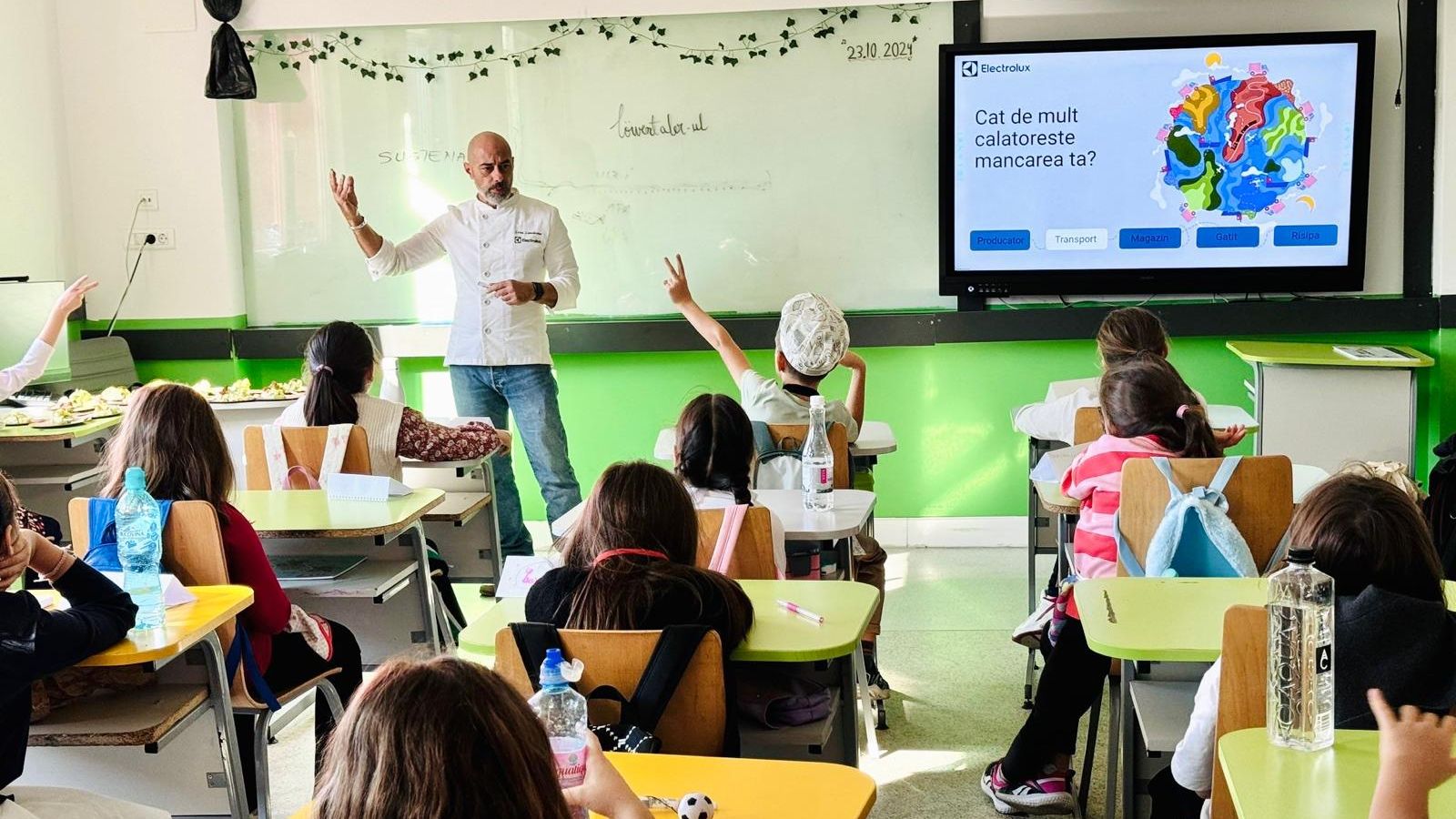 Ore de alimentație echilibrată în școli: Electrolux România organizează și anul acesta ateliere de nutriție pentru 2400 elevi