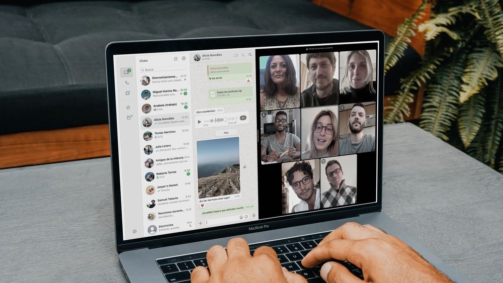 WhatsApp introduce apeluri video de grup, cu posibilitatea de a fi programate