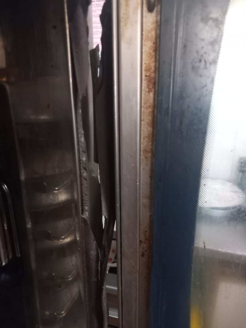 GALERIE FOTO | ANPC a închis temporar un hotel de pe Eforie Nord - Imagine 16