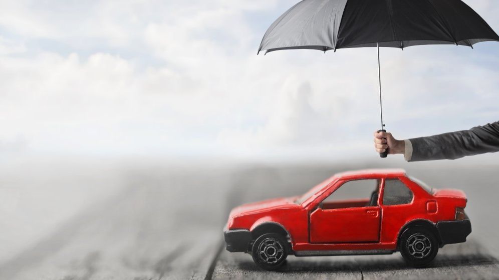 Parteneriat între tbi bank și Inter Broker: Îți vei putea plăti RCA-ul în 4 rate fără dobândă