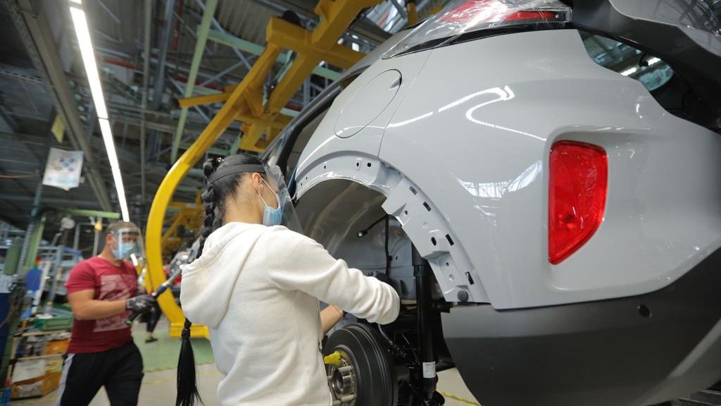 Cum arată activitatea în uzina Ford Craiova în prima zi de repornire a producției de autoturisme