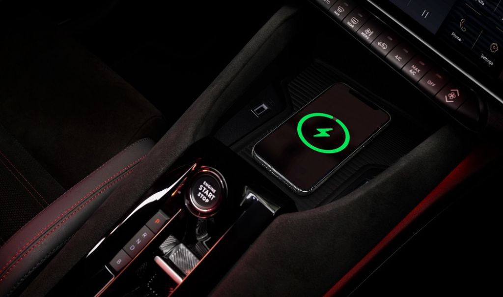 Alfa Romeo a publicat primele imagini și detalii referitoare la noul model "Milano" - Imagine 4
