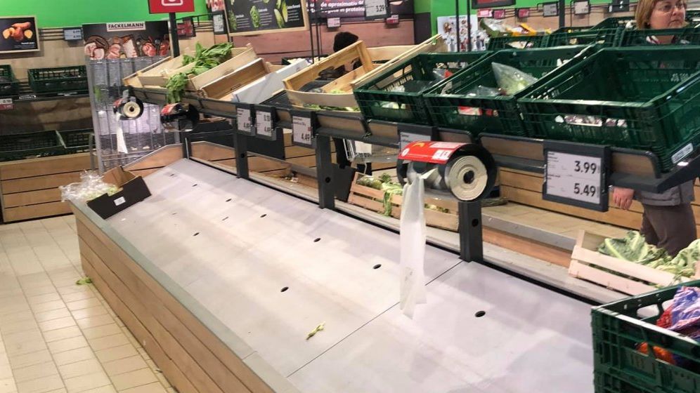 Ministrul Agriculturii: Facem apel la calm. Există stocuri de alimente și apă suficiente