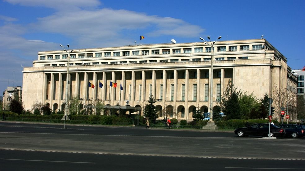 Discuții decisive luni pentru noul Guvern al României: mingea este la liderii PSD, PNL, USR și UDMR