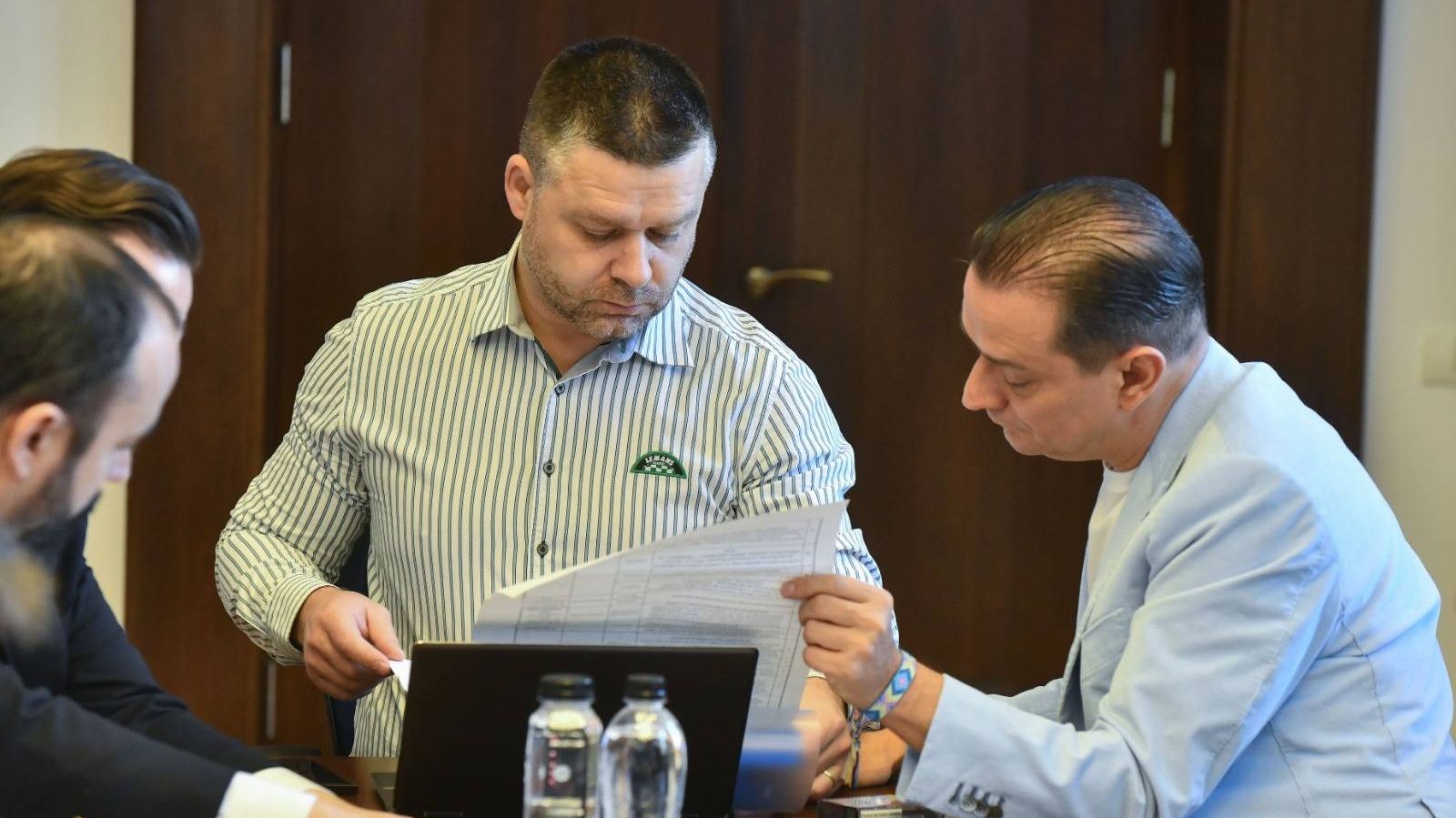 Se încheie scandalul la Primăria București? Ciucu dă semne că vrea pace cu Băluță: ”Ne-am compatibilizat viziunea”