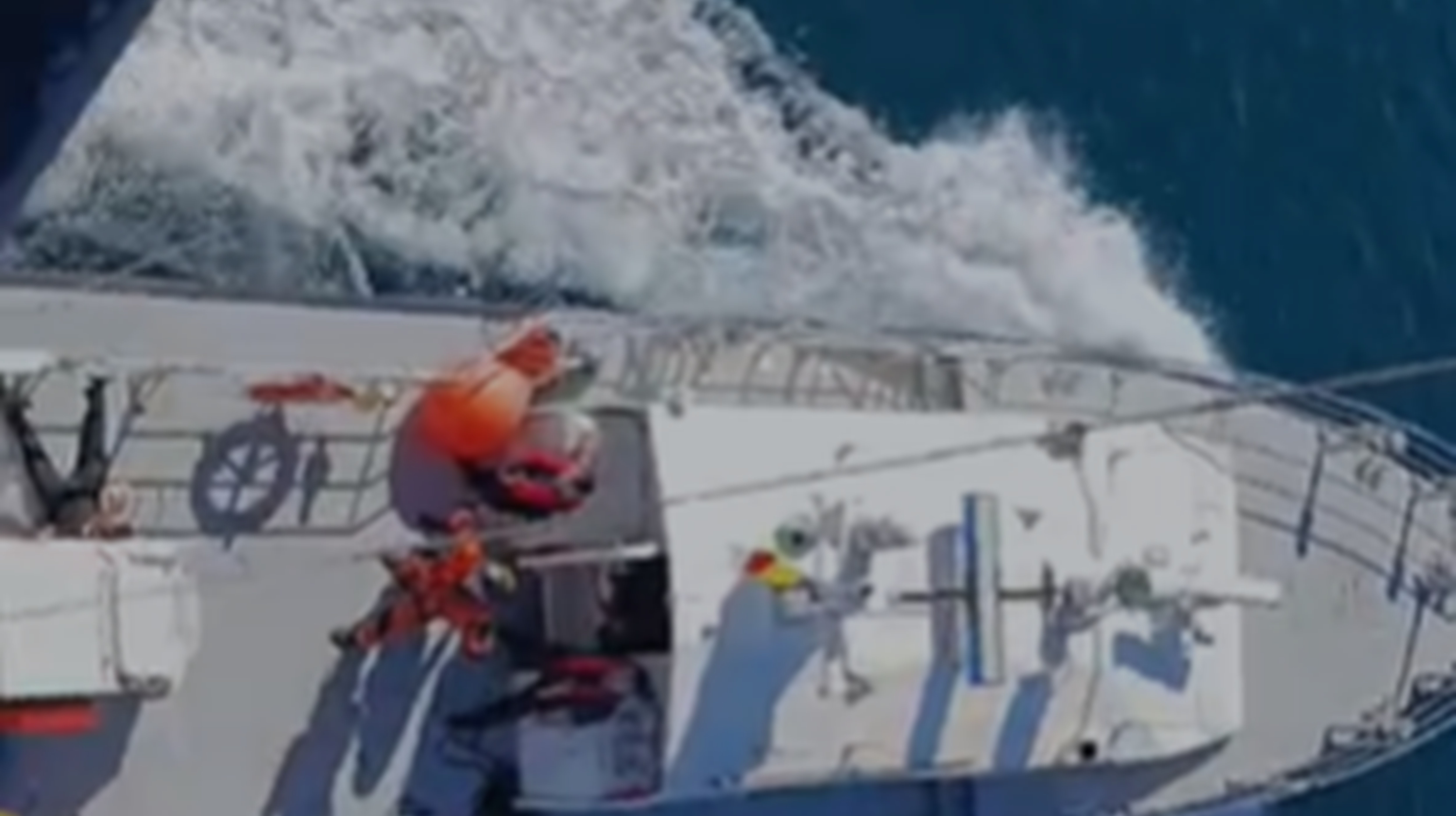 O navă s-a scufundat în Marea Neagră. Operațiune MAI pentru salvarea echipajului