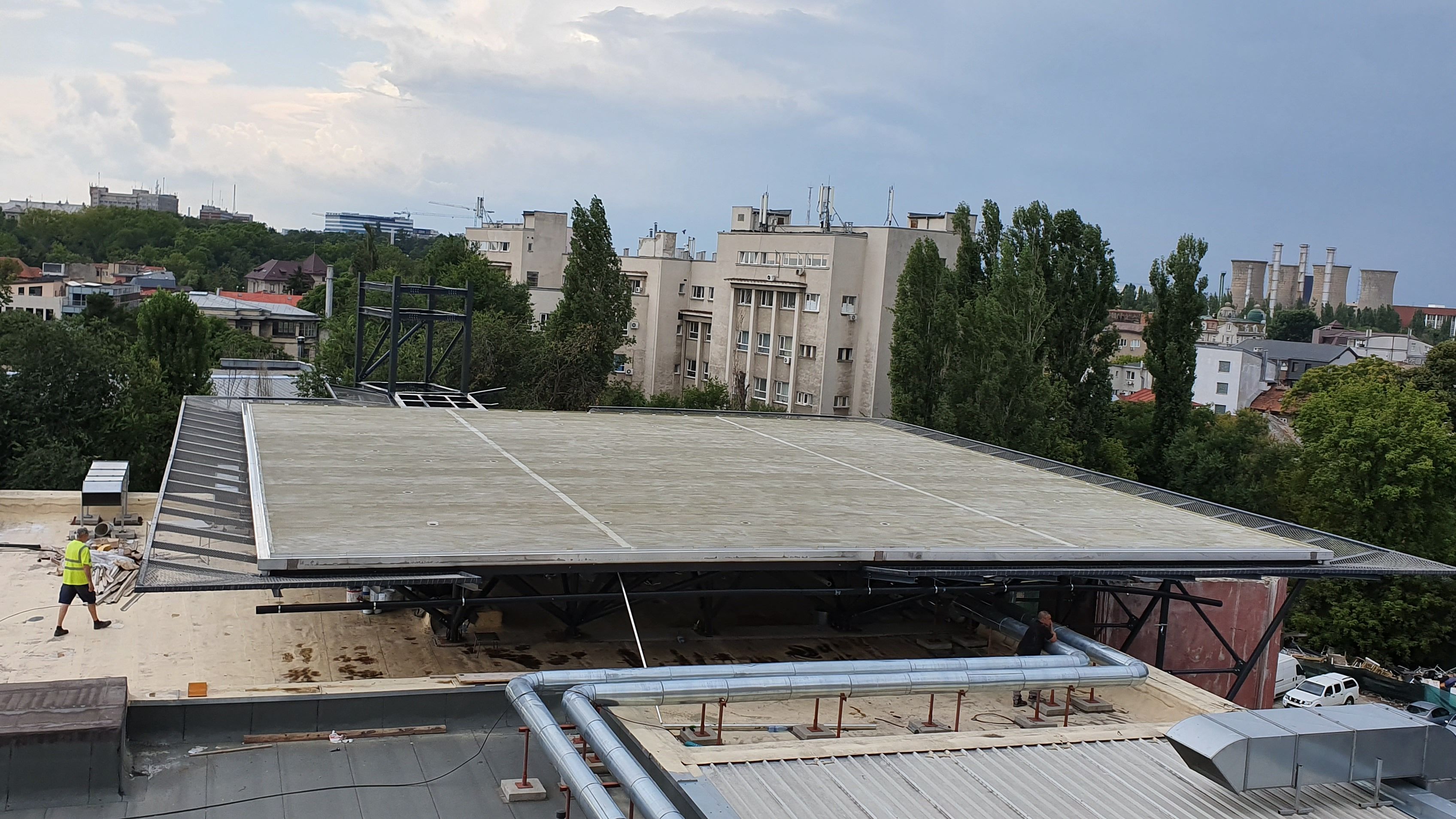 Spitalul Universitar de Urgenta Bucuresti devine prima unitate medicala din Capitala cu propriul heliport, in urma unei investitii de 800.000 euro