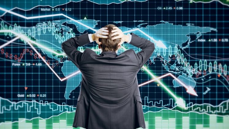 BCE: Exista riscul unei corectii abrupte a pietei financiare globale, din cauza incertitudinilor politice