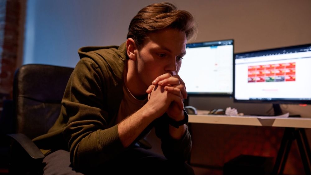 Concediat în 2025? Așa îți găsești un job mai bun și un salariu mai mare. 5 sfaturi esențiale de la experți pentru români