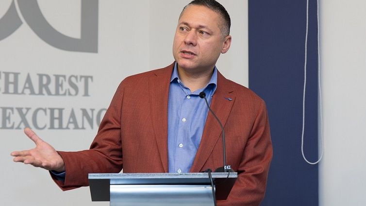 Presedintele Medlife ar putea avea un salariu de 7.000 euro/luna