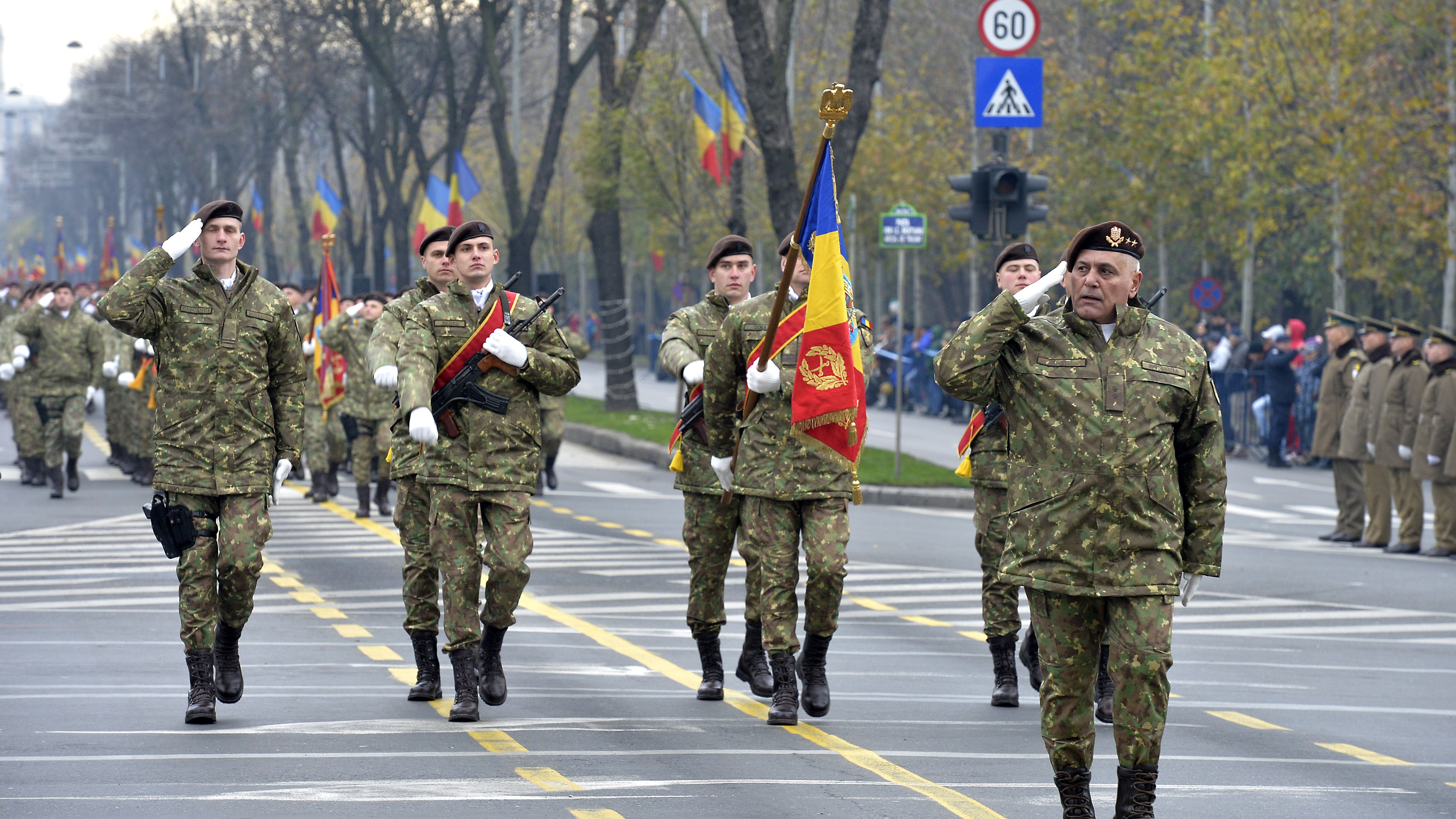 1 Decembrie 2019: manifestatii in tara, programul paradei din Capitala unde defileaza 4.000 de militari si 200 de mijloace tehnice