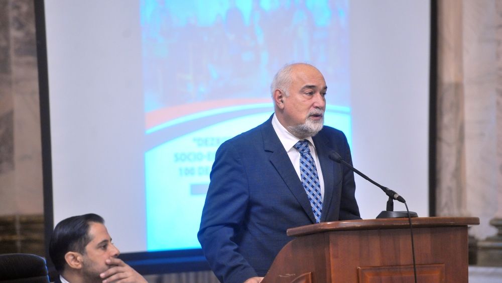 Varujan Vosganian: Misiunea istorica a tinerei generatii, sa redea Romaniei prestigiul pe care l-a avut in perioada interbelica