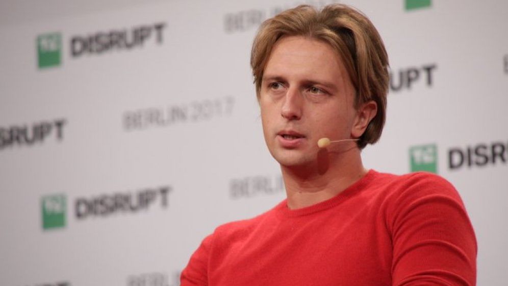 Revolut face un nou pas in lumea criptomonedelor: Vrea sa te rasplateasca cu Bitcoin pentru cumparaturile pe care le faci