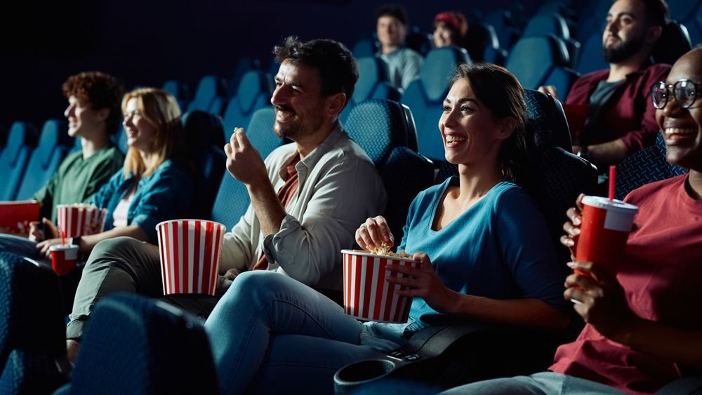 Bilete mai scumpe, săli mai pline: Românii au scos din buzunare peste 63 de milioane de euro pentru filme