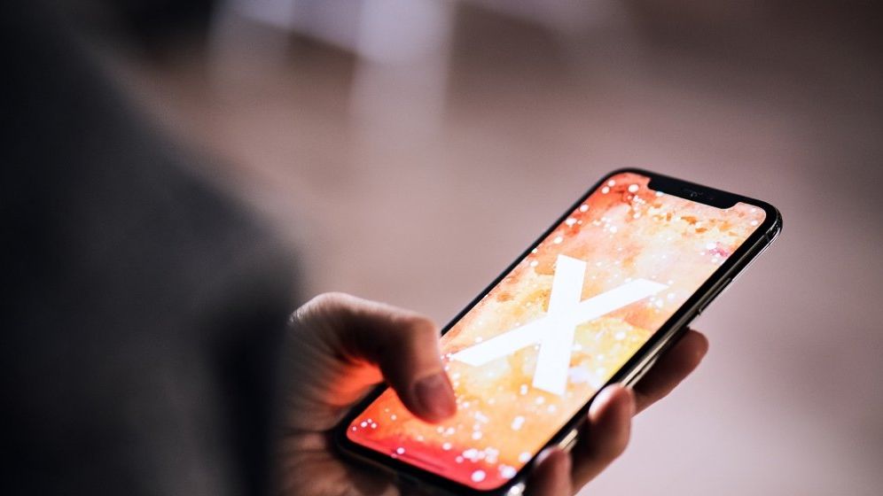 Apple poate pierde 60 mld. dolari, după ce vânzările de iPhone au scăzut