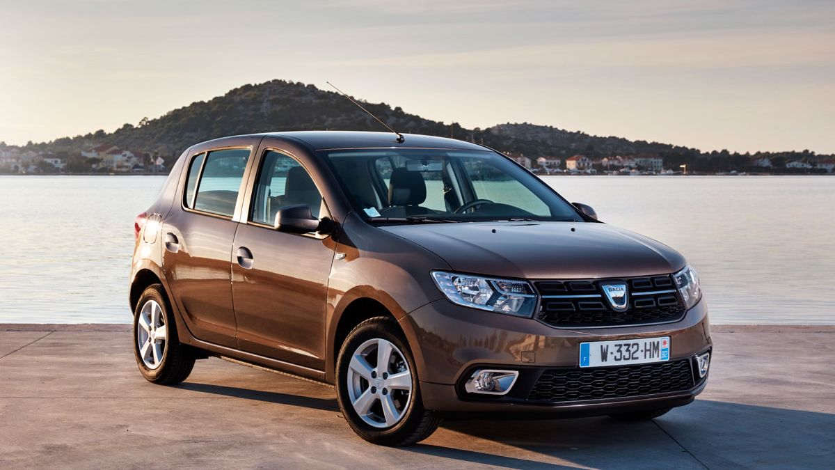 Dacia va da sume compensatorii de 20% angajatilor pentru ca salariul net sa ramana acelasi