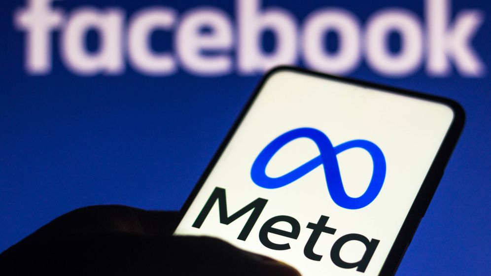Angajații Meta (ex-Facebook) se numesc, mai nou, Metacolegi