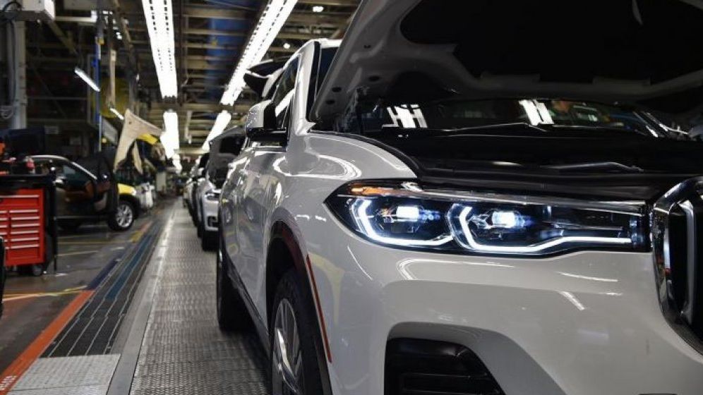 BMW amână construirea fabricii din Ungaria, din cauza pandemiei