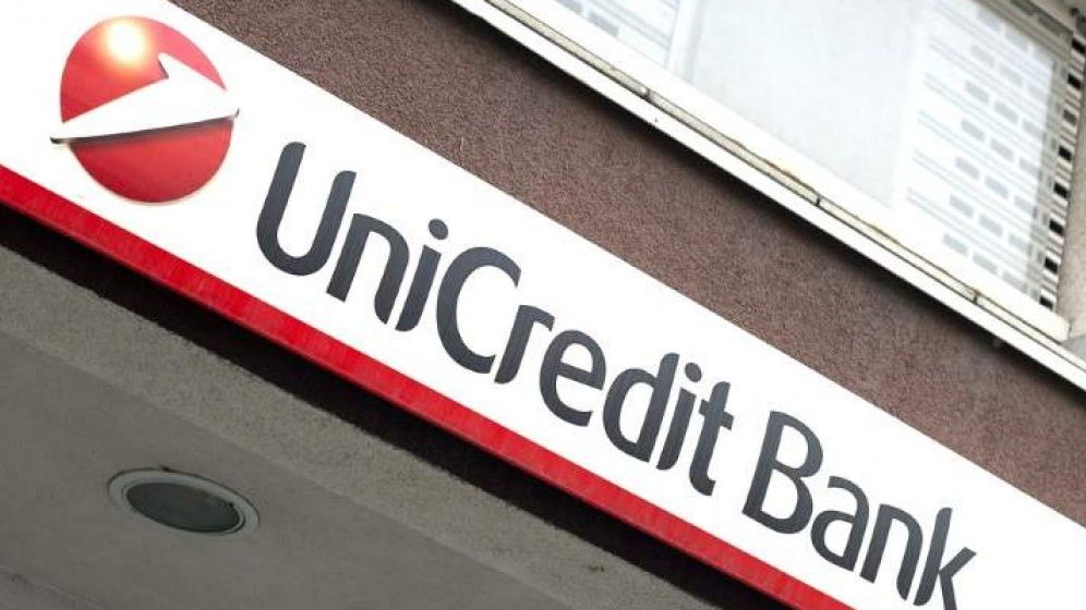 UniCredit a înregistrat pierderi peste aşteptări în primul trimestru