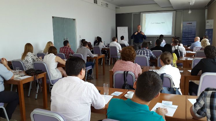 (P) Train Your Brain organizeaza Sales Train Camp la Sibiu